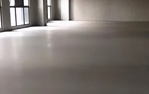 什么是面層自流平？面層自流平用于停車(chē)場(chǎng)的好處